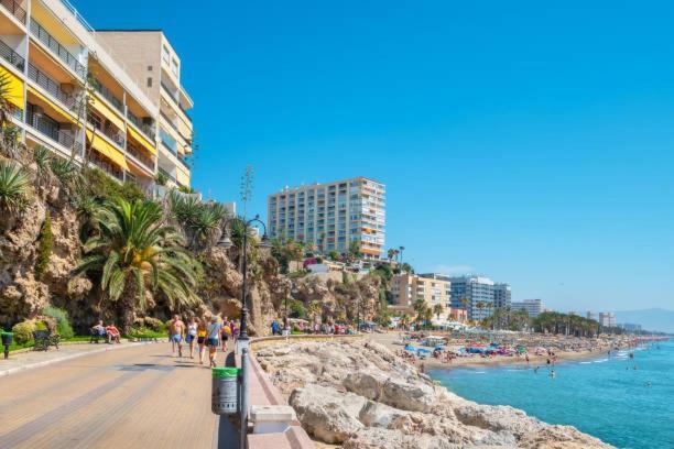 Apartamento Carole PLAYA Bajondillo Torremolinos Beach - PLAYA A 30 SEGUNDOS - Wifi - Parking - Terraza Apartamento Exterior foto